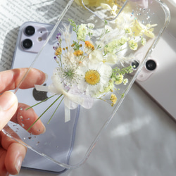 ビタミンカラーのnaturalブーケ 押し花スマホケース iPhone13Android Galaxy Xperia 3枚目の画像