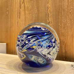 瑠璃色　ガラス　宙soraのペーパーウェイト 　大きいサイズ　ブルー 10枚目の画像