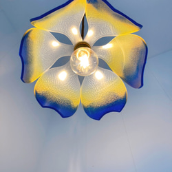 【お花のランプシェード】ふんわりしたお花のランプシェード 9枚目の画像