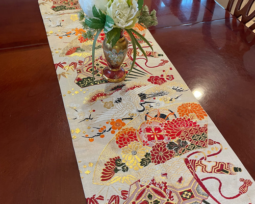 豪華刺繍の花嫁衣装の丸帯リメイク 正絹テーブルランナー1603