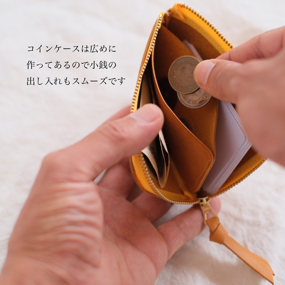 ミモザの刺繍　小さなL字ファスナー財布　キャメルイエロー 8枚目の画像