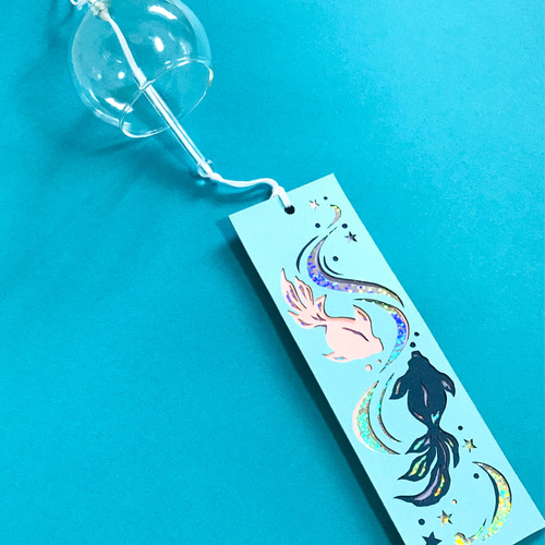 涼感たっぷり！七夕飾りにもなる金魚の風鈴(彫紙アート) 風鈴 Sae 通販