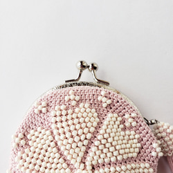 手編みのがま口ポーチ　ハート柄(ピンク) 4枚目の画像