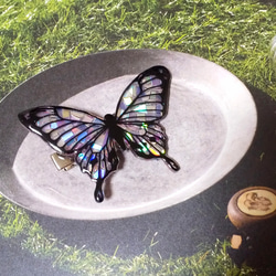 【NEW】ヘアクリップ 蝶々(ぶち模様あり&透かしパーツなし) 3枚目の画像