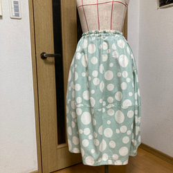 Creema限定 水玉のソフトバルーンスカート（うすいミントグリーン） 3枚目の画像