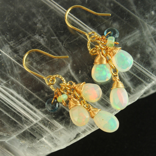 【ma-18】ピアス オパール※超高品質 ma-18】ピアス オパール※超高品質