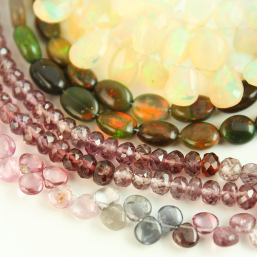 超高品質】 オパール ロンドンブルートパーズ シャンデリアピアス