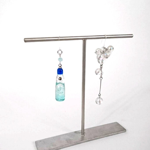 しゅわしゅわラムネ瓶ピアス/イヤリング ピアス（フック・チェーン