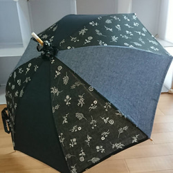 母の日ギフトにも❗ 手作り日傘＋バック ( 黒地小花がアクセント)  20％OFF❗9800円→7800円‼️ 5枚目の画像