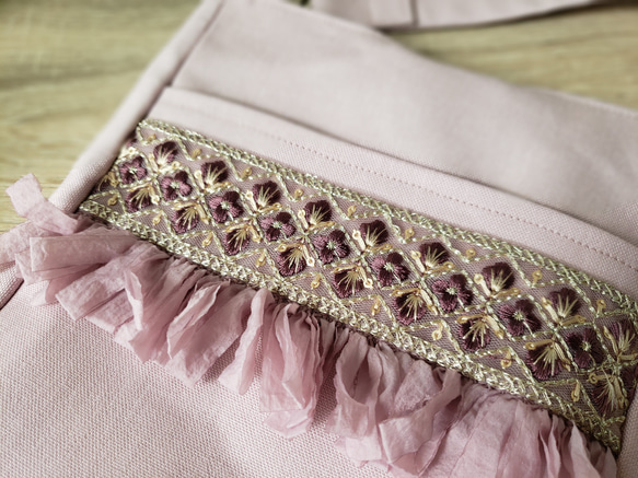 刺繍リボンの四角いショルダーバッグ　ピンク　 3枚目の画像