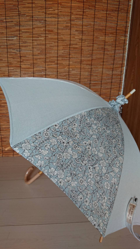 母の日ギフトにも❗手作り日傘＋バック(落ちついた雰囲気のブルー系) 20％OFF❗  9800円→7800円‼️ 4枚目の画像