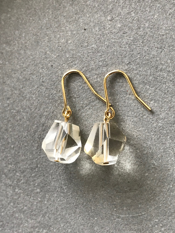 ［再販］美しいシトリン ♚ピアス/ノンホールピアス 2枚目の画像