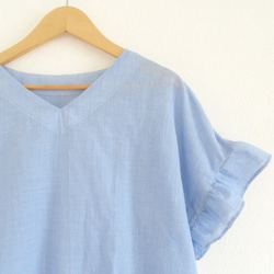 Blue* フリル袖のドロストブラウス 3枚目の画像