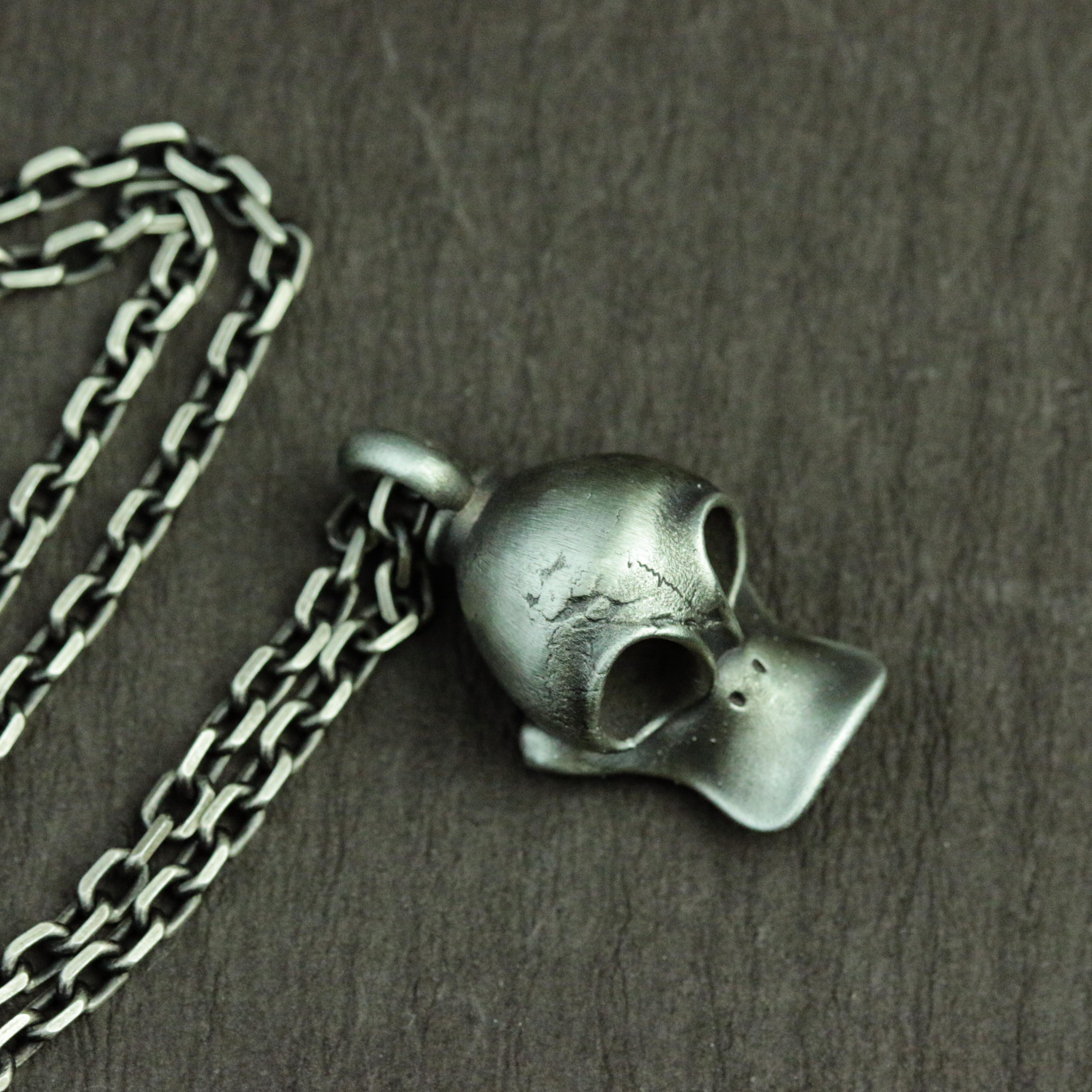 アヒルの頭蓋骨925シルバーペンダントネックレス、ゴシックアヒルのジュエリー、動物の頭蓋骨のギフト、手作りのペンダント