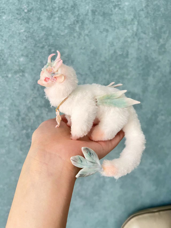 不思議な動物,ドラゴン桃華の霊 