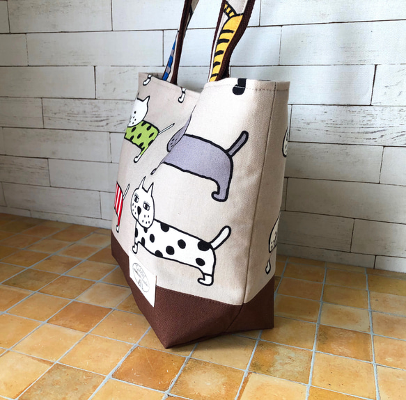 再販☆トートバッグ（大きな猫、ビッグキャット）ベージュ 2枚目の画像