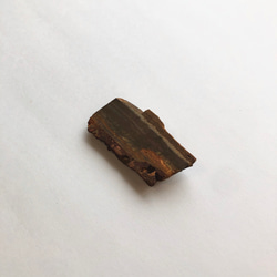【一点もの】 アイアンタイガー 鉱物原石ブローチ 天然石 アクセサリー (No.2156) 4枚目の画像