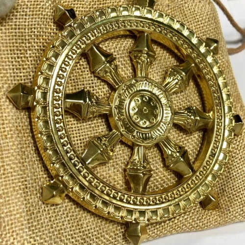仏教法器 真言宗 法輪 輪宝 密教法具 チベット 真鍮製 11.5cm 仏教法器 真言宗 法輪 輪宝 密教法具 チベット 真鍮製 11.5cm