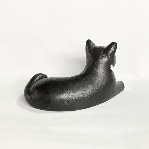 白黒ハチワレ猫の置物 その他アート 猫ハウス 通販 14411143