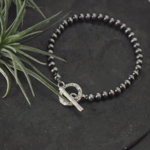 Ericka Nicolas Begay ナバホパールブレスレット Navajo Pearl