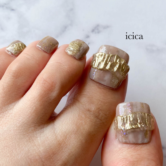 No,42 ゴールドニュアンスネイル フットネイルチップ ネイルチップ  