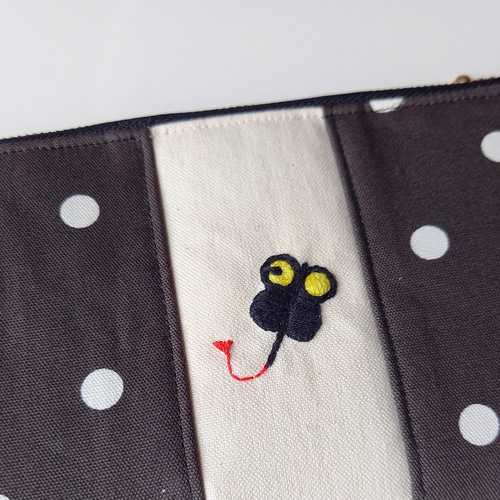 【涼の音様オーダー専用ページ】リネン刺繍　ぺたんこポーチ　ボートポーチ お相撲さん刺繍ポーチ ポーチ kunokuno 通販 14411673｜Creema