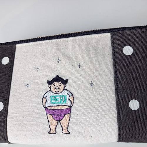 【涼の音様オーダー専用ページ】リネン刺繍　ぺたんこポーチ　ボートポーチ お相撲さん刺繍ポーチ ポーチ kunokuno 通販 14411673｜Creema