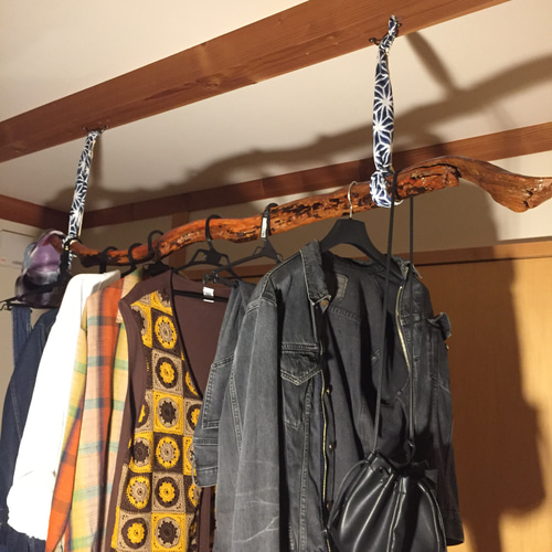 流木ハンガーラック 「衣穏(イオン)」 ハンガーラック 龍仙人 Design