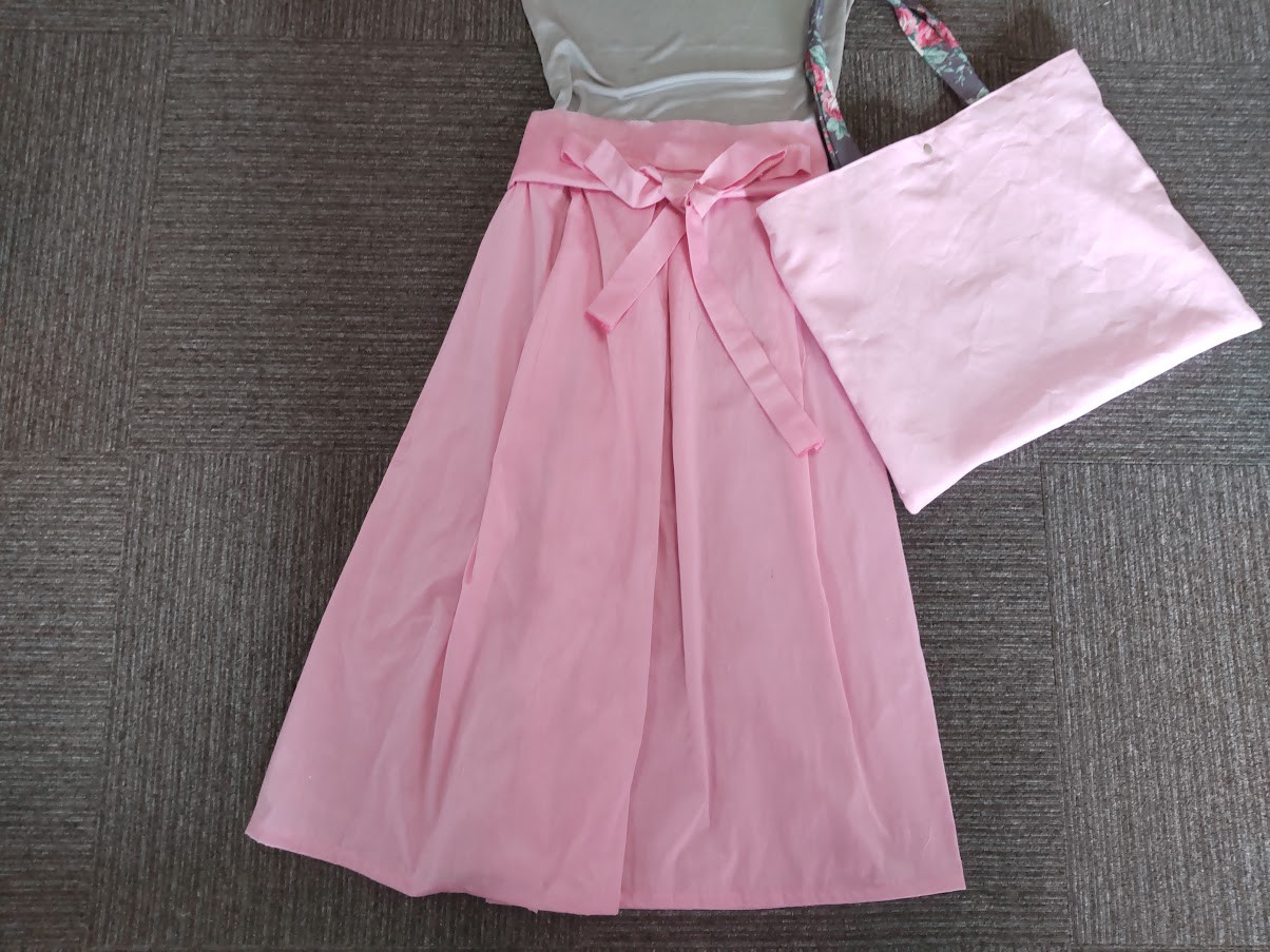 ★~84㎝★鮮やかピンク★綿★ギャザースカート、リボン付★裏地付★受注製作★
