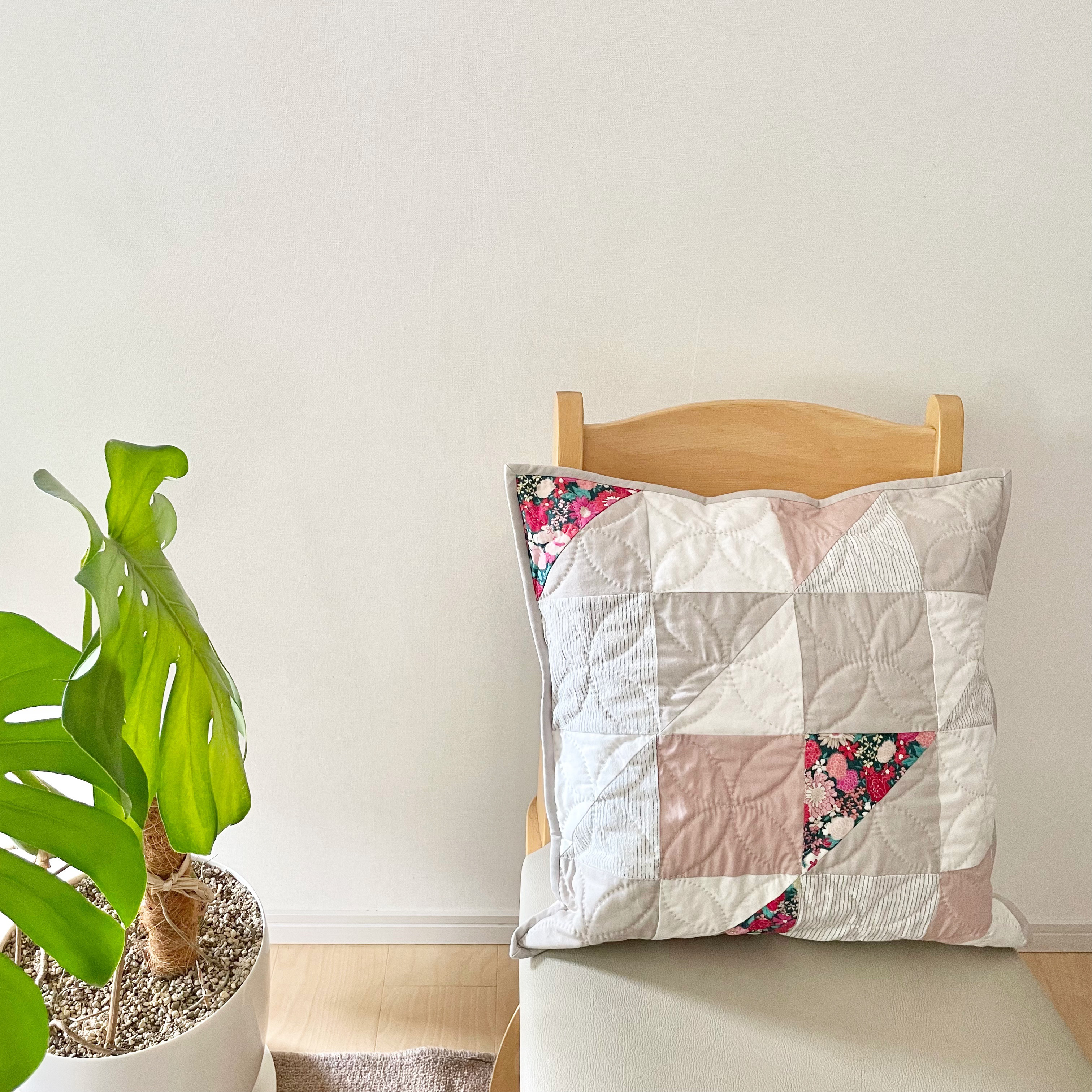 ホッとやすらぐクッションカバー＊おばあちゃんのお花畑【一点もの】 10,050円