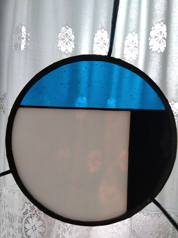 ステンドグラス/晴れやかブルー2024/コーヒーテーブル/青色 3枚目の画像