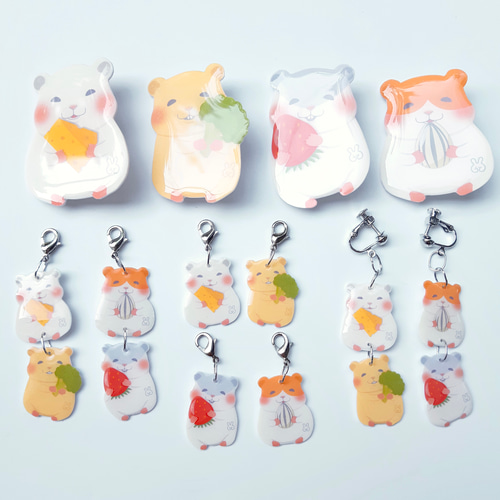 ひまわりの種好きなハムスターさんのチャーム マスク