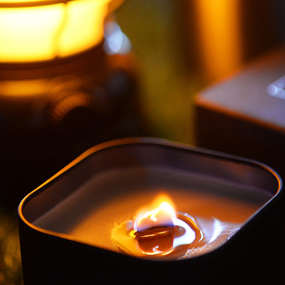 PACHITTO（小さな焚き火） | 木芯のソイキャンドル 2枚目の画像