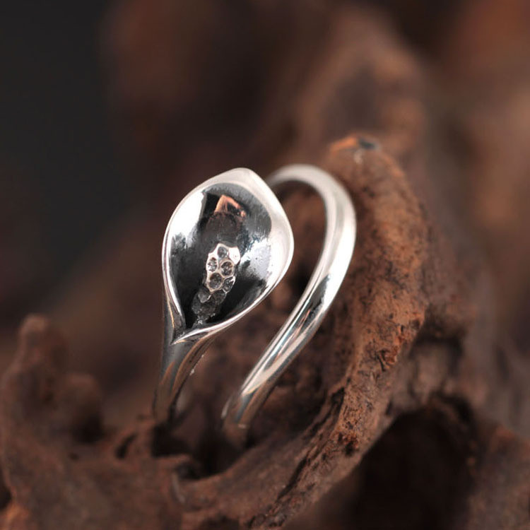 ＜受注制作＞オランダカイウのリング　古美仕上げ　自分にご褒美　プレゼント　R236