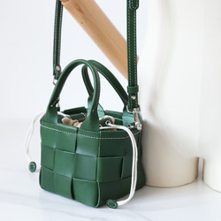 帆布 x 皮革拼接真皮編織手提包單肩托特包抽繩包單肩包 第15張的照片