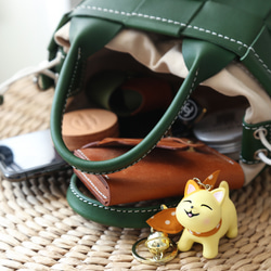 帆布 x 皮革拼接真皮編織手提包單肩托特包抽繩包單肩包 第13張的照片