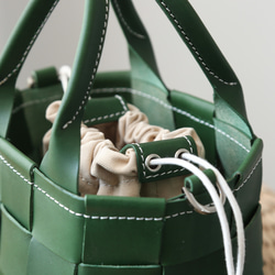 帆布 x 皮革拼接真皮編織手提包單肩托特包抽繩包單肩包 第7張的照片