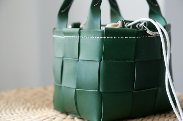 帆布 x 皮革拼接真皮編織手提包單肩托特包抽繩包單肩包 第6張的照片