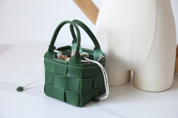 帆布 x 皮革拼接真皮編織手提包單肩托特包抽繩包單肩包 第16張的照片