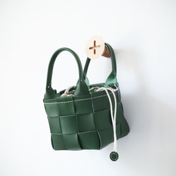 帆布 x 皮革拼接真皮編織手提包單肩托特包抽繩包單肩包 第4張的照片