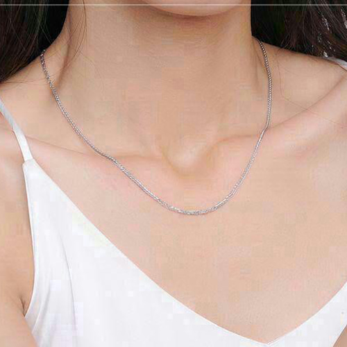 シンプルで寛大なデザイン pt950プラチナネックレス ネックレス  