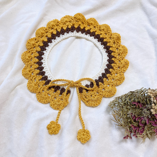 手編みレースのつけ襟 くすみ 黄色 秋 冬 スタイ よだれかけ コットン