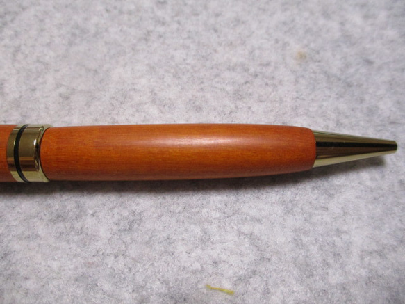 ベルナンブーコ　トチ杢　キヌカオイル仕上げ　回転式ヨーロピアンボールペン　　　 10枚目の画像