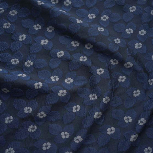 紺色レリーフ花柄 ジャカード生地 [3206] 4枚目の画像