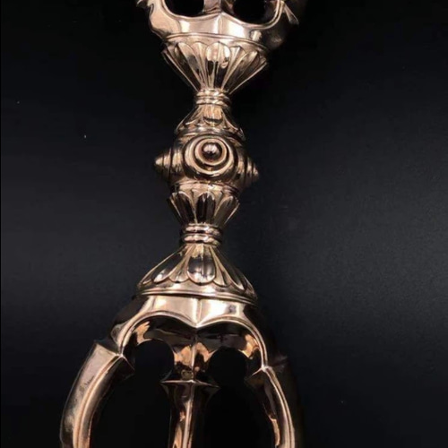 チベット密教法器 空海大師飛行杵 三鈷杵 金剛杵 真鍮製 vajra チベット密教法器 空海大師飛行杵 三鈷杵 金剛杵 真鍮製 vajra