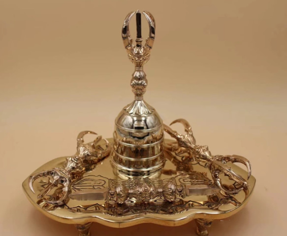 【修縁堂】密教法具空海大師飛行金剛杵法器セット 独鈷杵・三鈷杵・五鈷杵 真鍮製 密教法具 空海大師飛行法器セット 独鈷杵・三鈷杵・五鈷杵·金剛鈴·金剛