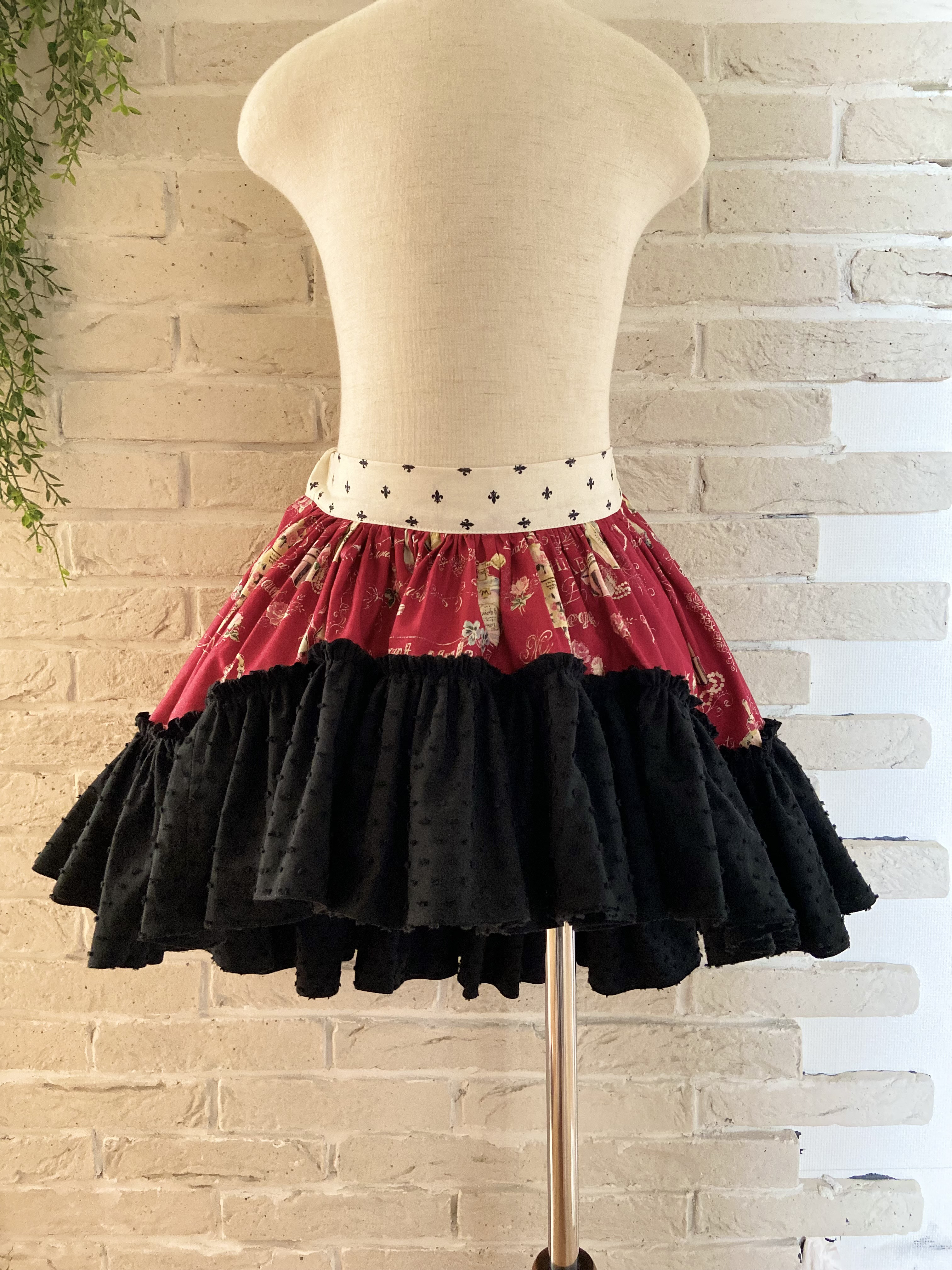 BABY, 後ろバッスルコルセットスカート赤 バッスルコルセットスカート｜東京ロリィタ-TOKYO LOLITA