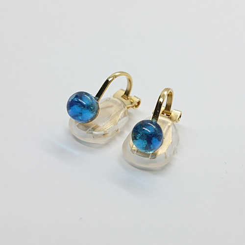 蓄光 極小 丸 ピアス / イヤリング 5mm ～星の記憶～ 選べるカラー