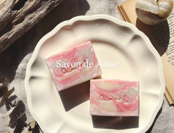 【人気No.3】イランイラン石鹸　Aimé Soap  エメ　手作り石鹸 ハンドメイド石鹸　ピンク　雑貨石鹸【1個】 1枚目の画像