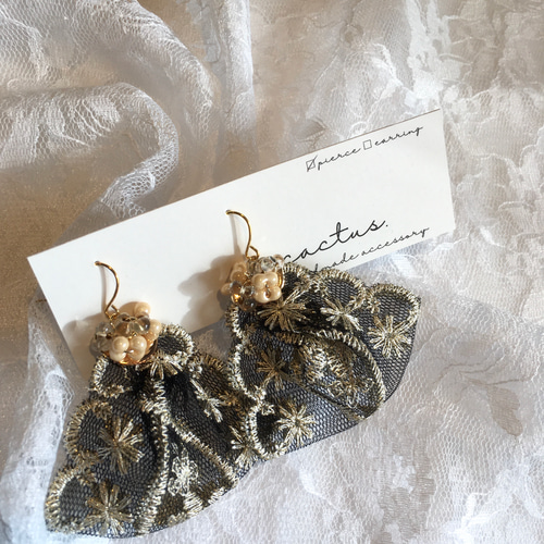 再販〉レースチュールリボンのフェミニンな大人可愛いピアス